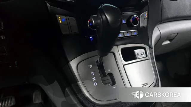 Hyundai The New Grand Starex id 3000252 из Кореи 19