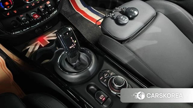 Mini Cooper Clubman id 4375709 из Кореи 30