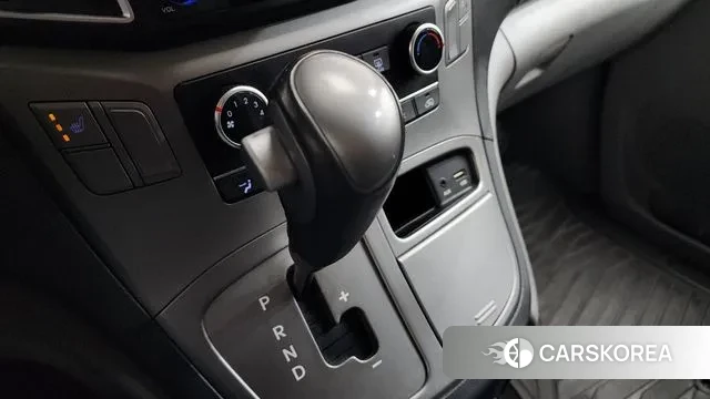 Hyundai The New Grand Starex id 3602383 из Кореи 19