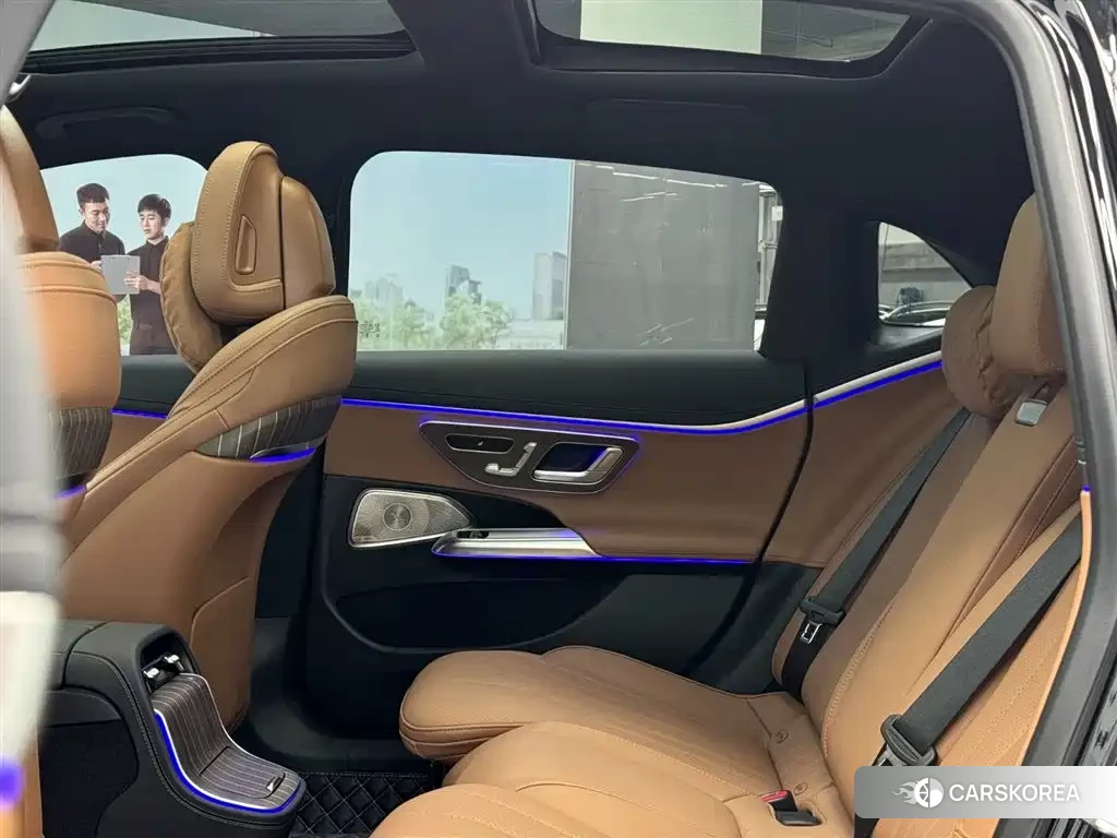 Mercedes-Benz E-Class id 4576521 из Китая 12