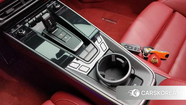 Porsche 911(992) id 3879080 из Кореи 19