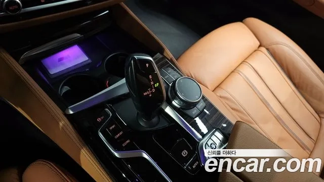 BMW 5 Series (G30) id 2905982 из Кореи 19