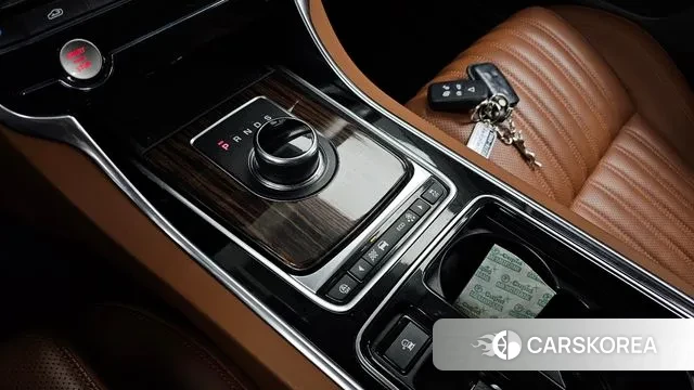 Jaguar XF (X260) id 3076597 из Кореи 19