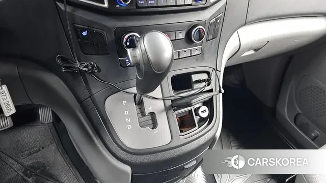 Hyundai The New Grand Starex id 3718409 из Кореи 19