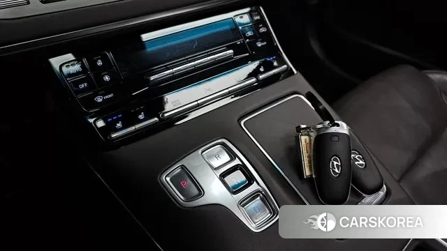 Hyundai The New Grandeur IG id 3336090 из Кореи 19