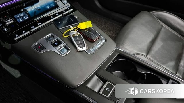 Hyundai The New Grandeur IG Hybrid id 4445554 из Кореи 32