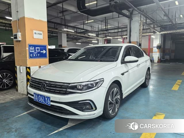 Volkswagen Bora id 4393927 из Китая 9