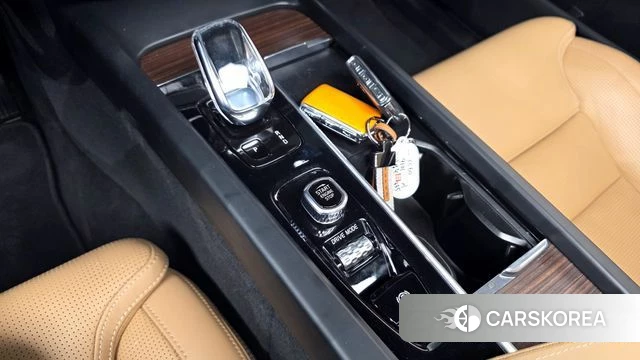 Volvo XC60 second Generation id 4224497 из Кореи 32