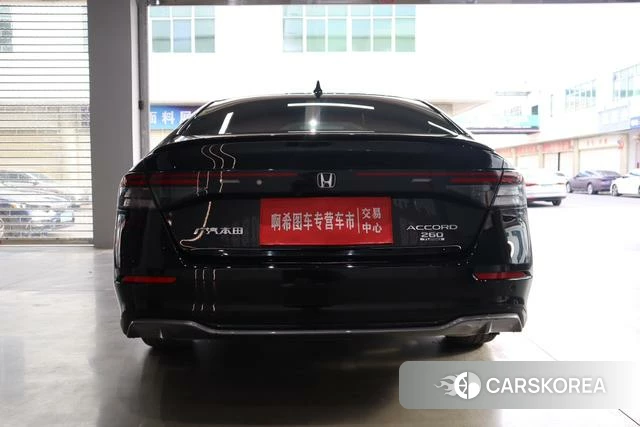 Honda Accord id 4260186 из Китая 9