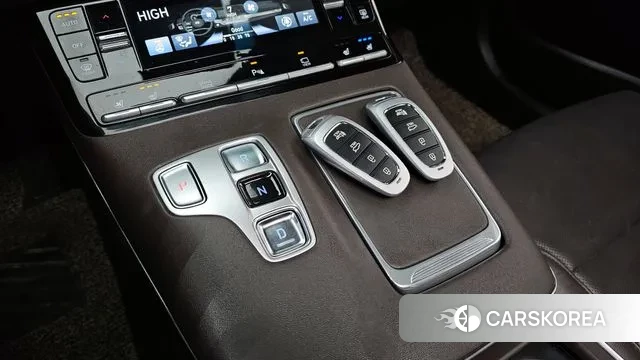 Hyundai The New Grandeur IG id 3616513 из Кореи 19