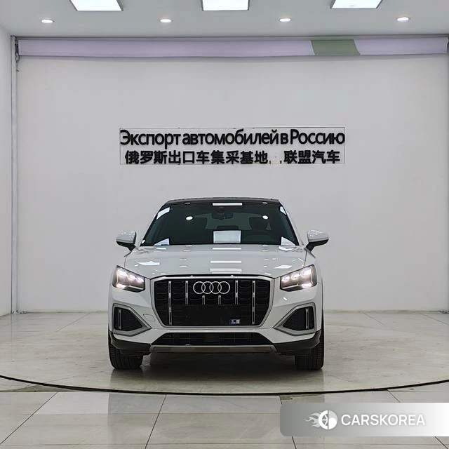 Audi Q2L id 4254047 из Китая 16
