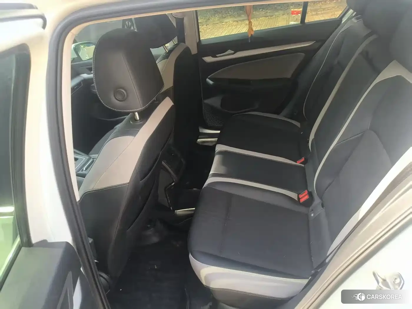 Volkswagen Golf id 4607005 из Китая 13