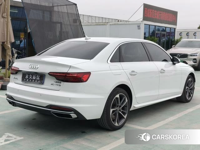 Audi A4L id 4387576 из Китая 21
