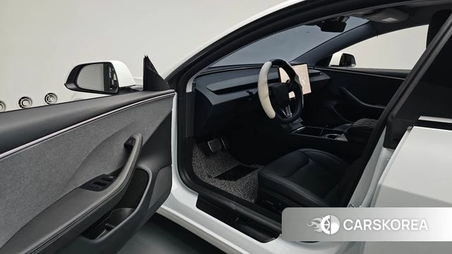 Tesla Model 3 id 4748879 из Кореи 34