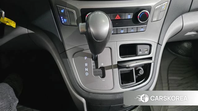 Hyundai The New Grand Starex id 4196186 из Кореи 19