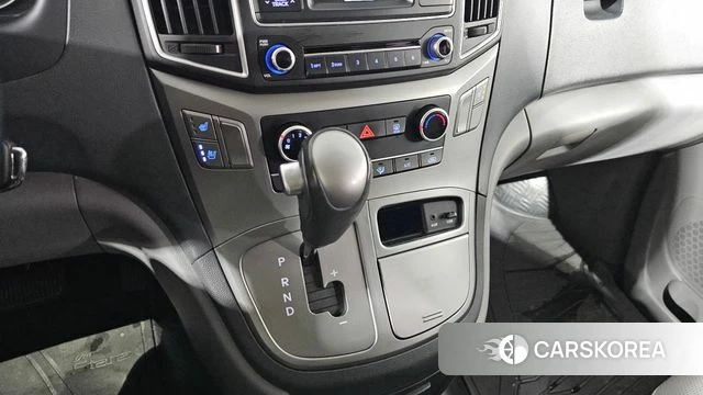 Hyundai The New Grand Starex id 4529876 из Кореи 19