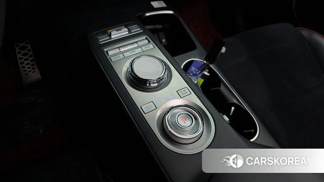 Genesis GV70 id 3872470 из Кореи 19