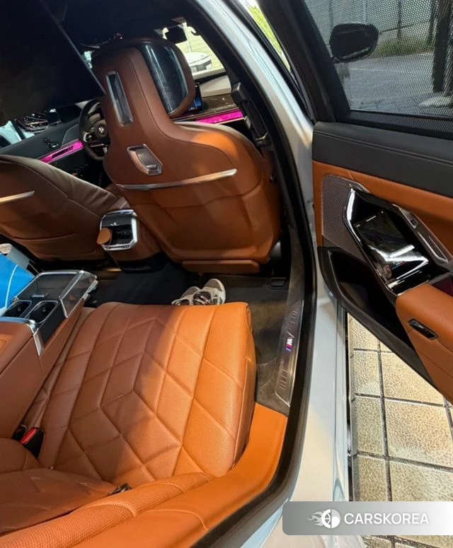 BMW 7 Series (G70) id 4744366 из Кореи 11