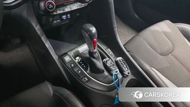 Hyundai Veloster (JS) id 3391649 из Кореи 19