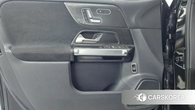 Mercedes-Benz GLB-Class X247 id 4669699 из Кореи 17