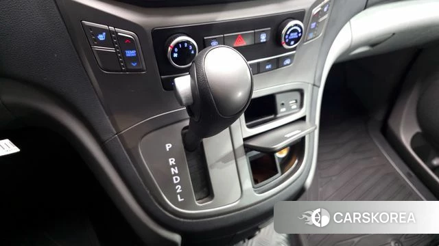 Hyundai The New Grand Starex id 3834900 из Кореи 19