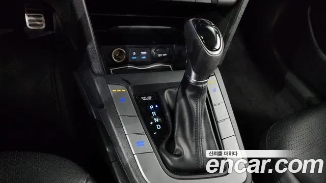 Hyundai Avante AD id 2860657 из Кореи 19