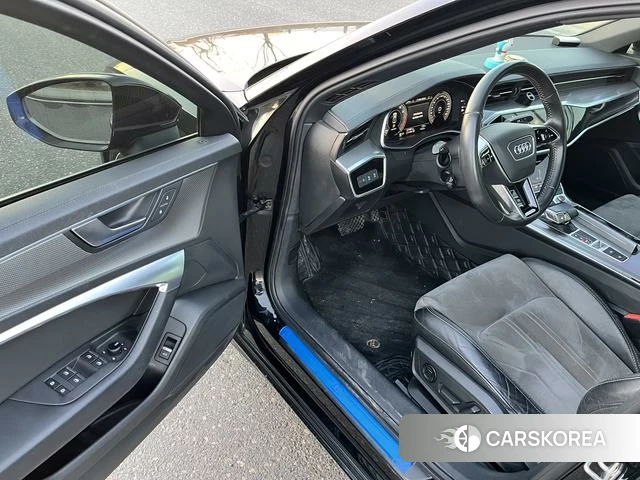 Audi A6L id 4263669 из Китая 12