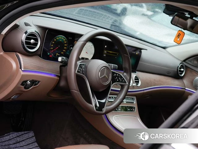 Mercedes-Benz E-class id 4277954 из Китая 20
