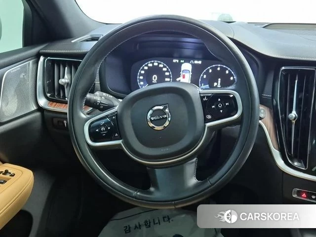 Volvo V60 Cross-Country 2nd Generation id 3916169 из Кореи 18