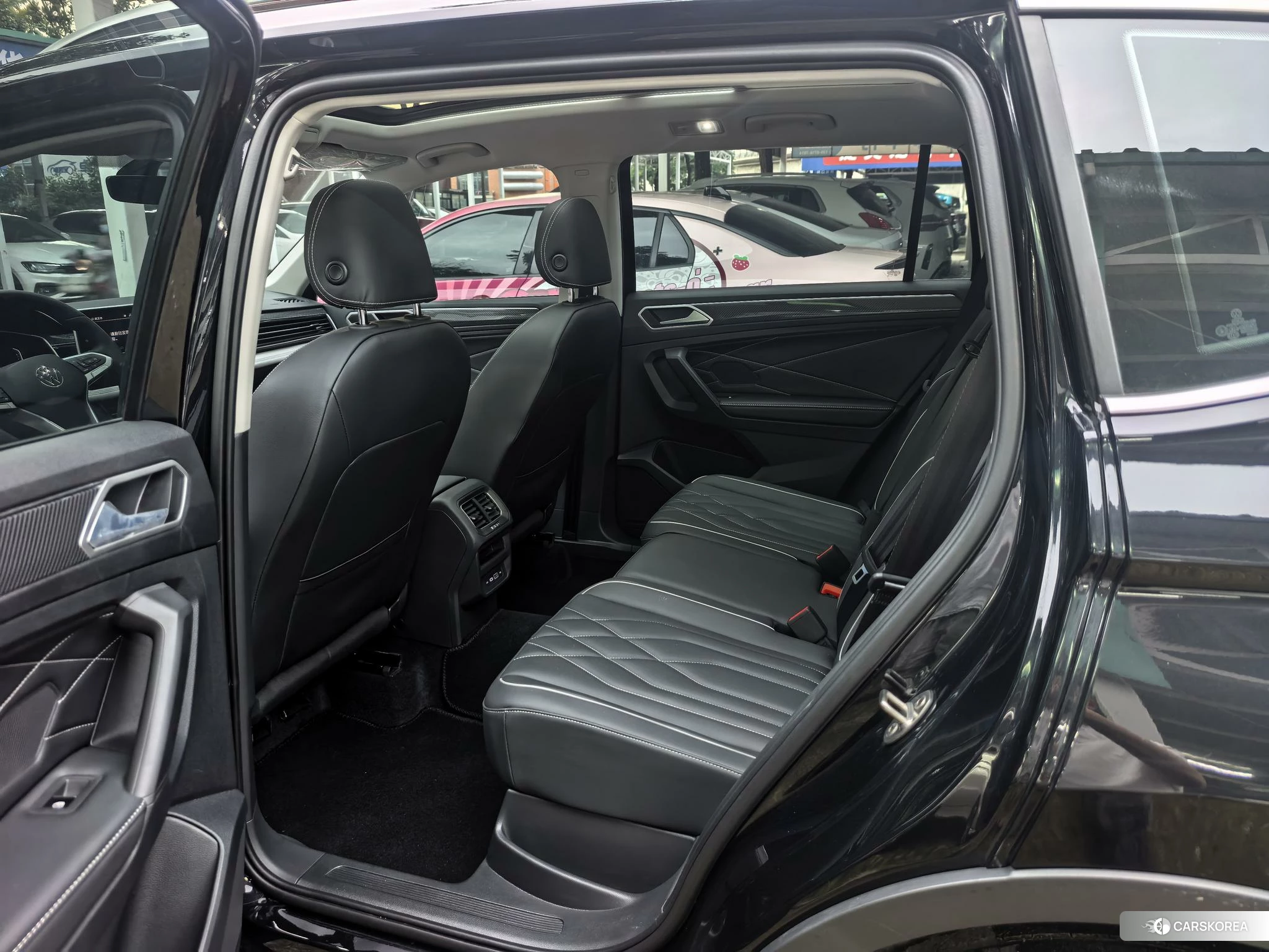 Volkswagen Tiguan L id 4440442 из Китая 13