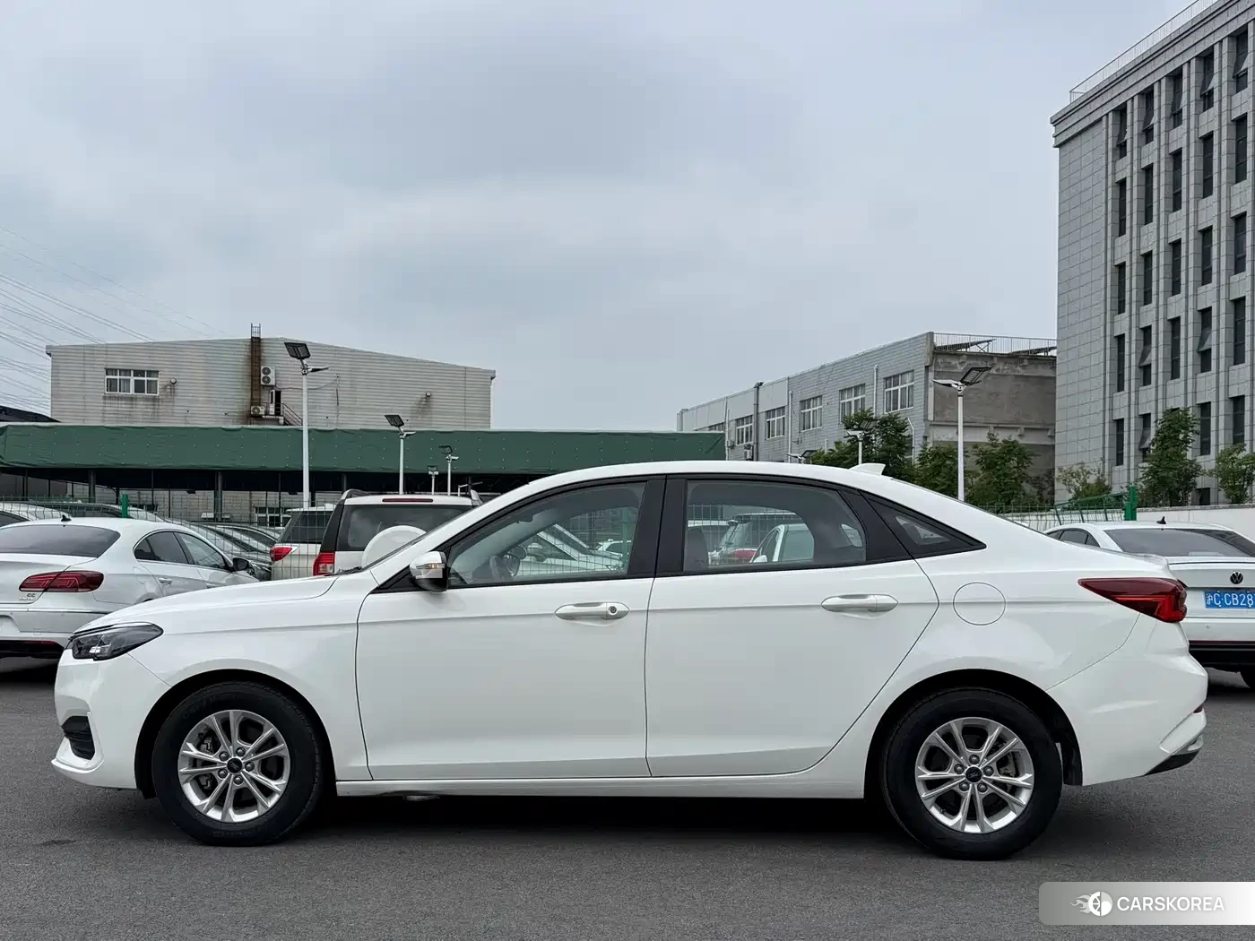 Ford Forrest id 4515406 из Китая 21