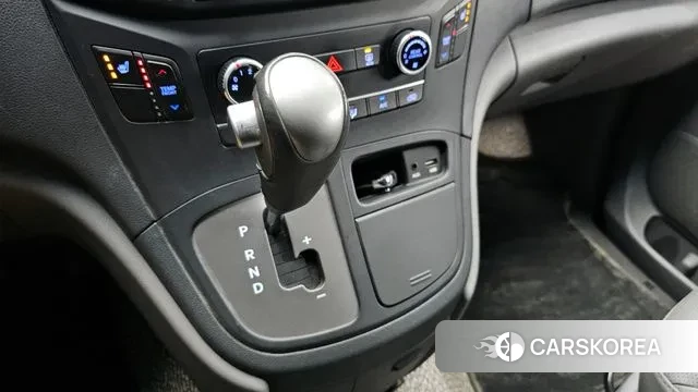 Hyundai The New Grand Starex id 3631765 из Кореи 19