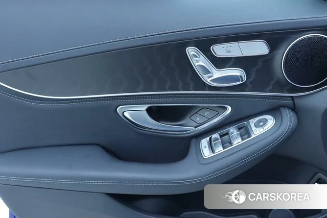 Mercedes-Benz Class C id 4207070 из Китая 24