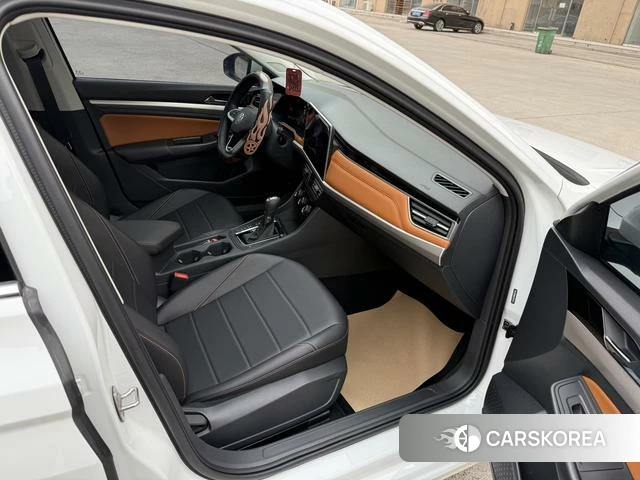 Volkswagen Bora id 4273042 из Китая 17