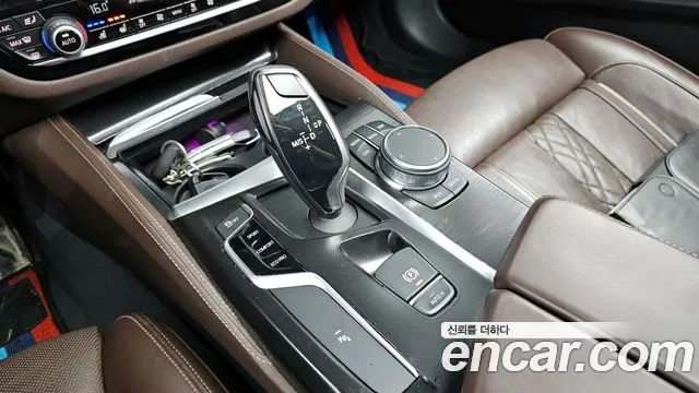 BMW 5 Series (G30) id 2850554 из Кореи 19