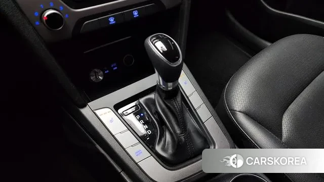 Hyundai Avante AD id 3009471 из Кореи 19