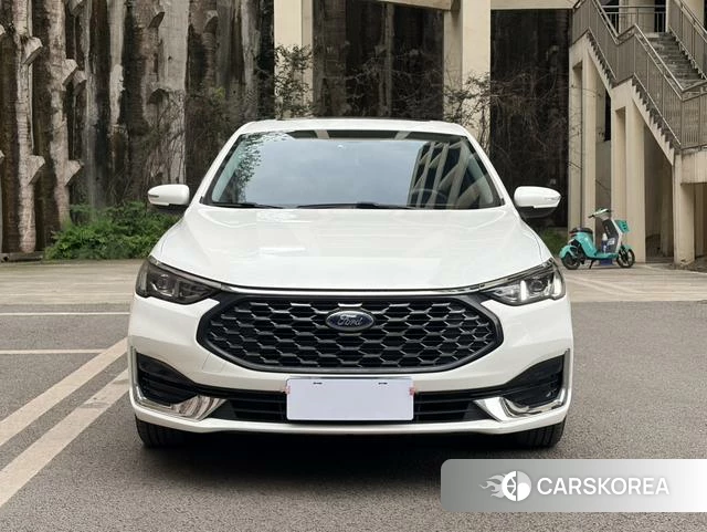Ford Forrest id 4374607 из Китая 17