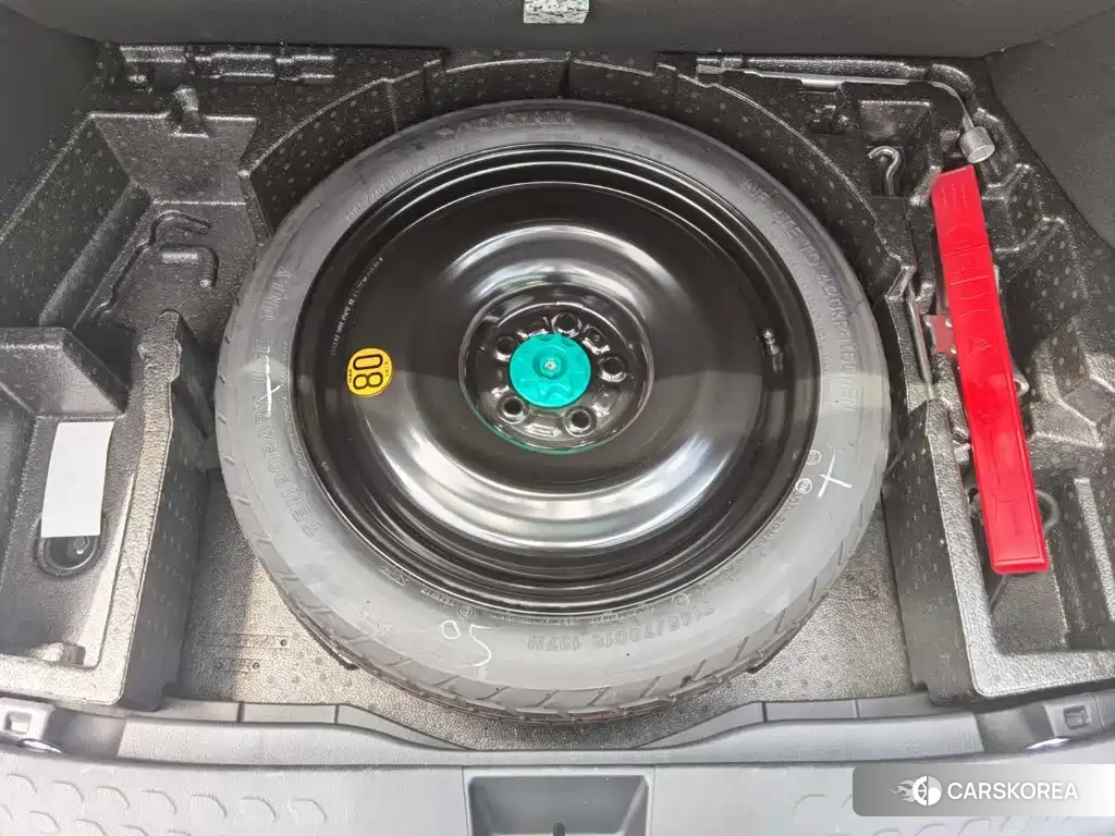 Toyota C-HR id 4654490 из Китая 27