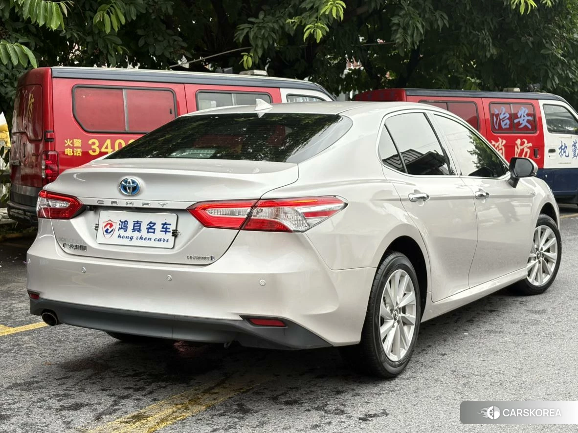 Toyota Camry id 4462080 из Китая 20