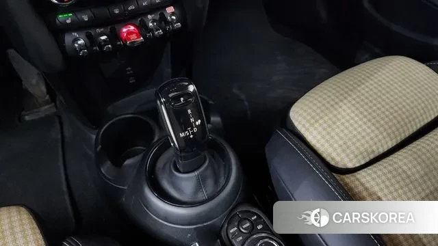 Mini Cooper S id 3472662 из Кореи 19