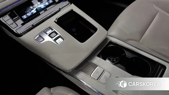 Hyundai The New Grandeur IG id 3680923 из Кореи 19