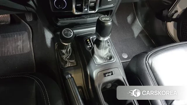 Jeep Wrangler (JL) id 3540432 из Кореи 19