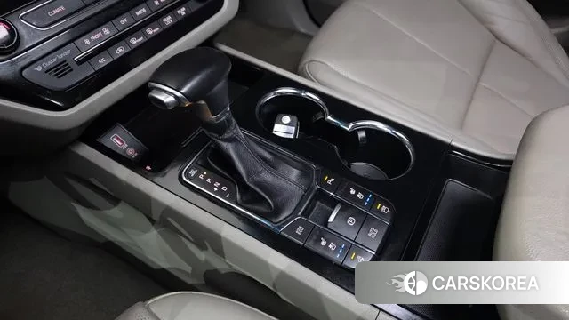 Kia The New Carnival id 3588314 из Кореи 19