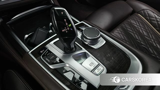 BMW 7 Series (G11) id 4324661 из Кореи 19