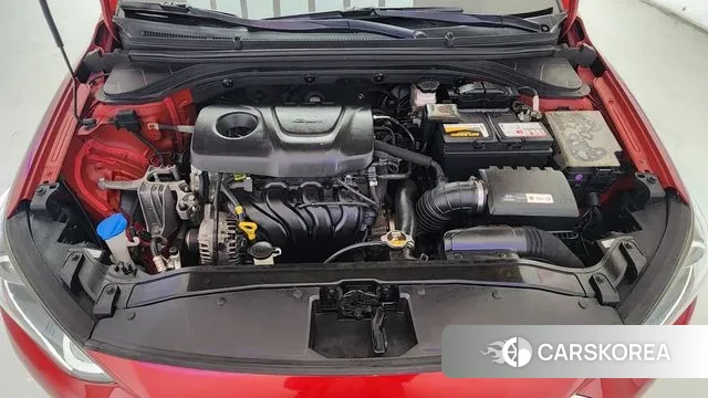 Hyundai Avante AD id 3460273 из Кореи 17