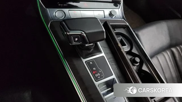 Audi A6 (C8) id 3444083 из Кореи 19