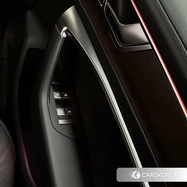 Audi A6L id 4258320 из Китая 16