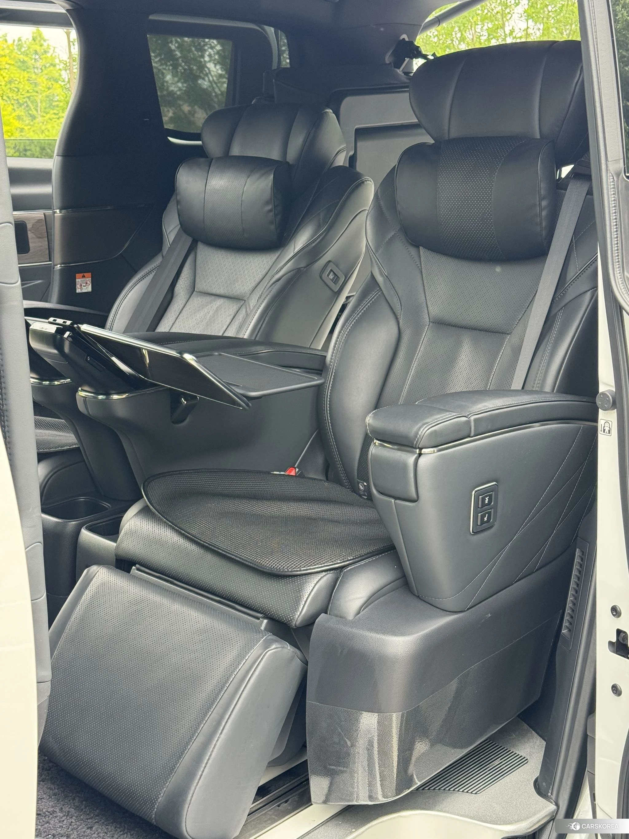 Toyota Elfa id 4454654 из Китая 21