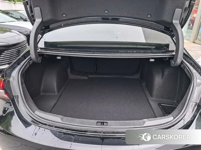 Buick Lacrosse id 3968982 из Китая 10