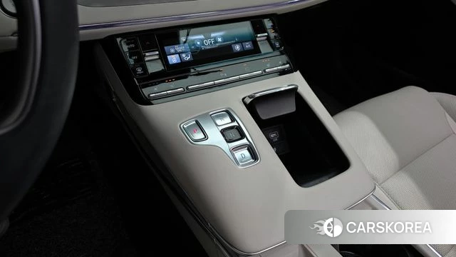 Hyundai The New Grandeur IG Hybrid id 4195577 из Кореи 35